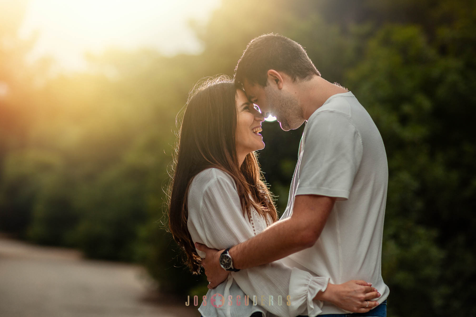 Romántica y Única: Así es una Sesión de Preboda en Valencia con Alex y Diana